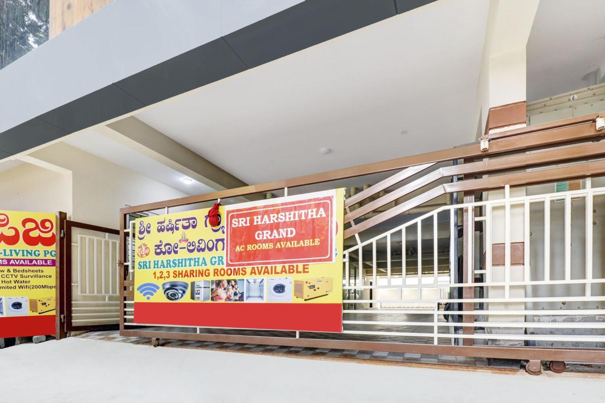 Super Hotel O Sri Harshitha Grand Near Zudio - Star Bazaar, Kundalhalli Gate バンガロール エクステリア 写真