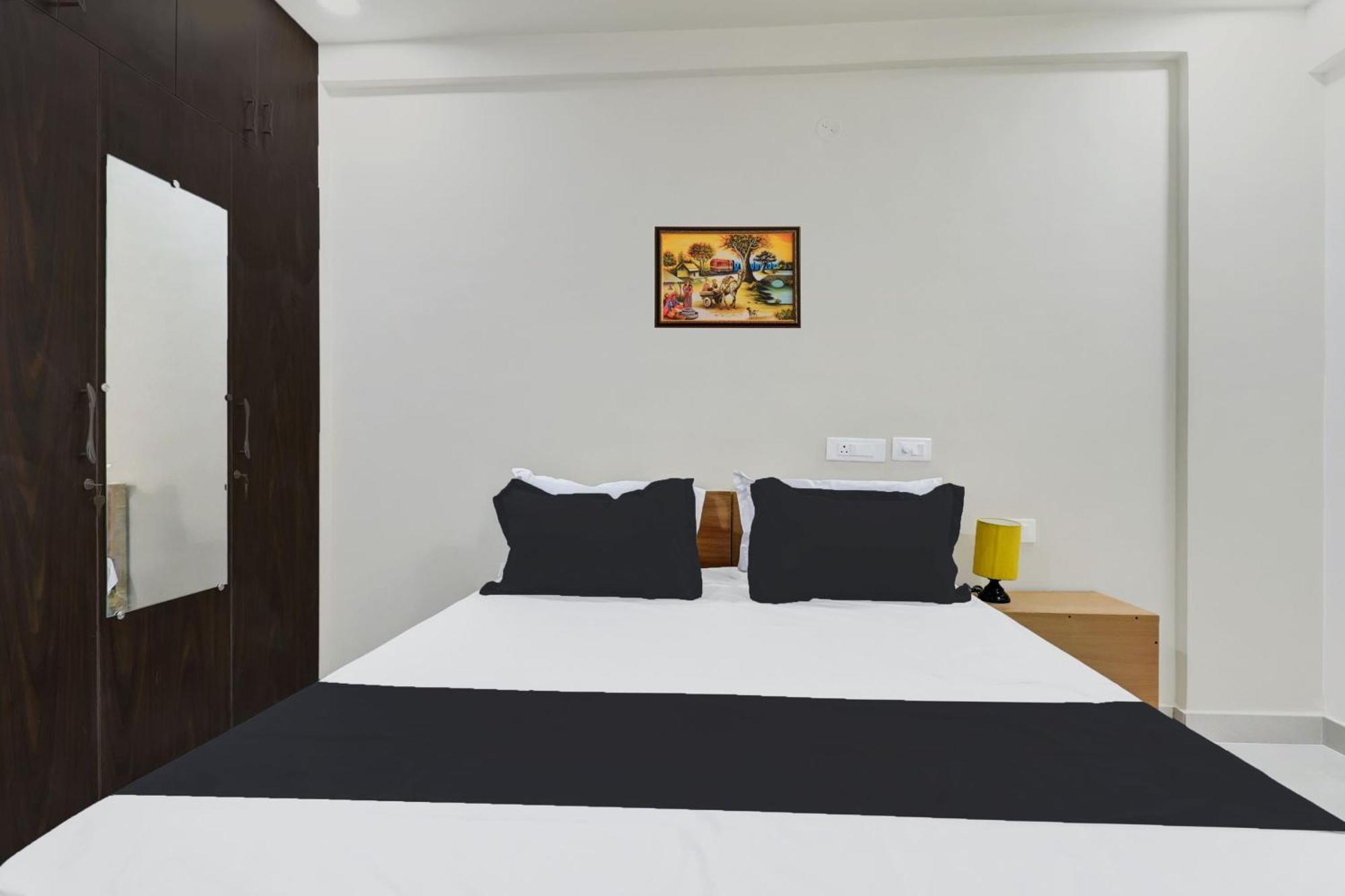 Super Hotel O Sri Harshitha Grand Near Zudio - Star Bazaar, Kundalhalli Gate バンガロール エクステリア 写真